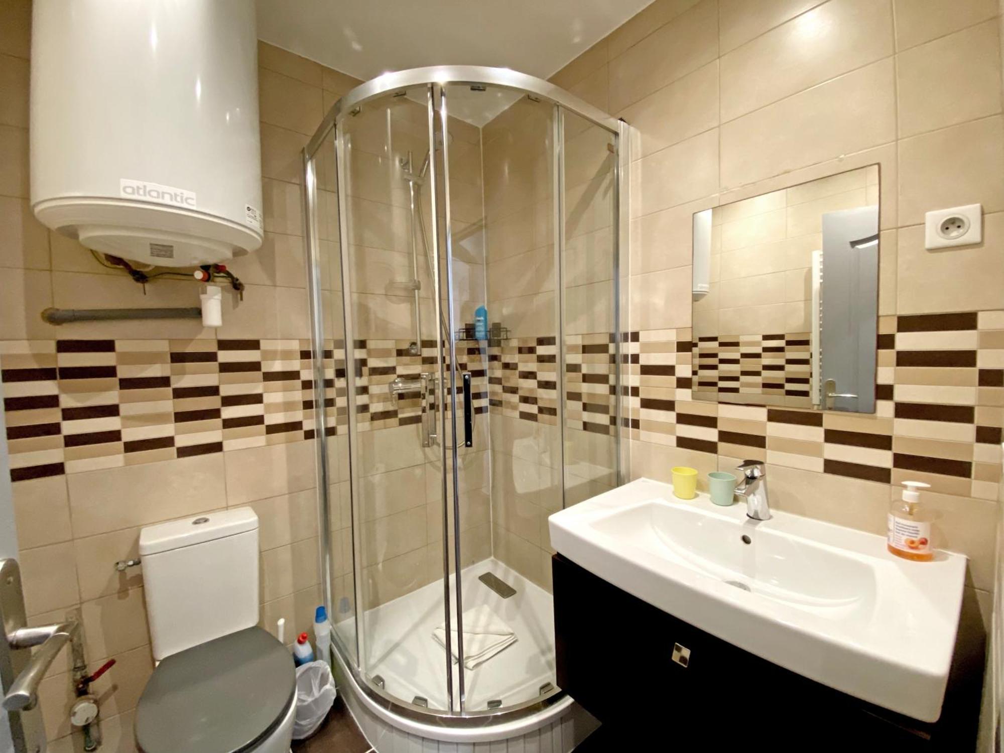Residence 4T - 33 Bis Avenue Gaston Chauvin Aulnay-sous-Bois Bagian luar foto