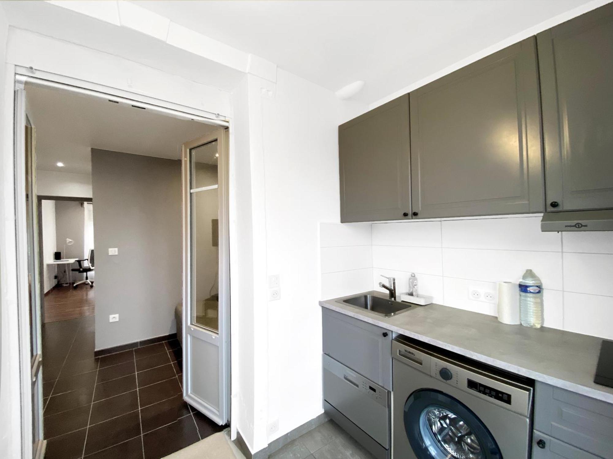 Residence 4T - 33 Bis Avenue Gaston Chauvin Aulnay-sous-Bois Bagian luar foto